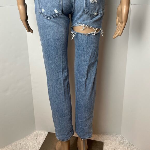 Lovers + Friends Ezra Skinny Distressed Boyfriend Jeans Light Wash - Picture 8 of 11